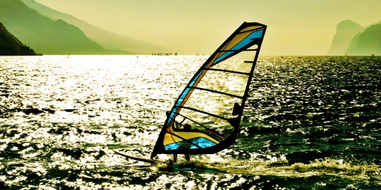 lake garda water sports