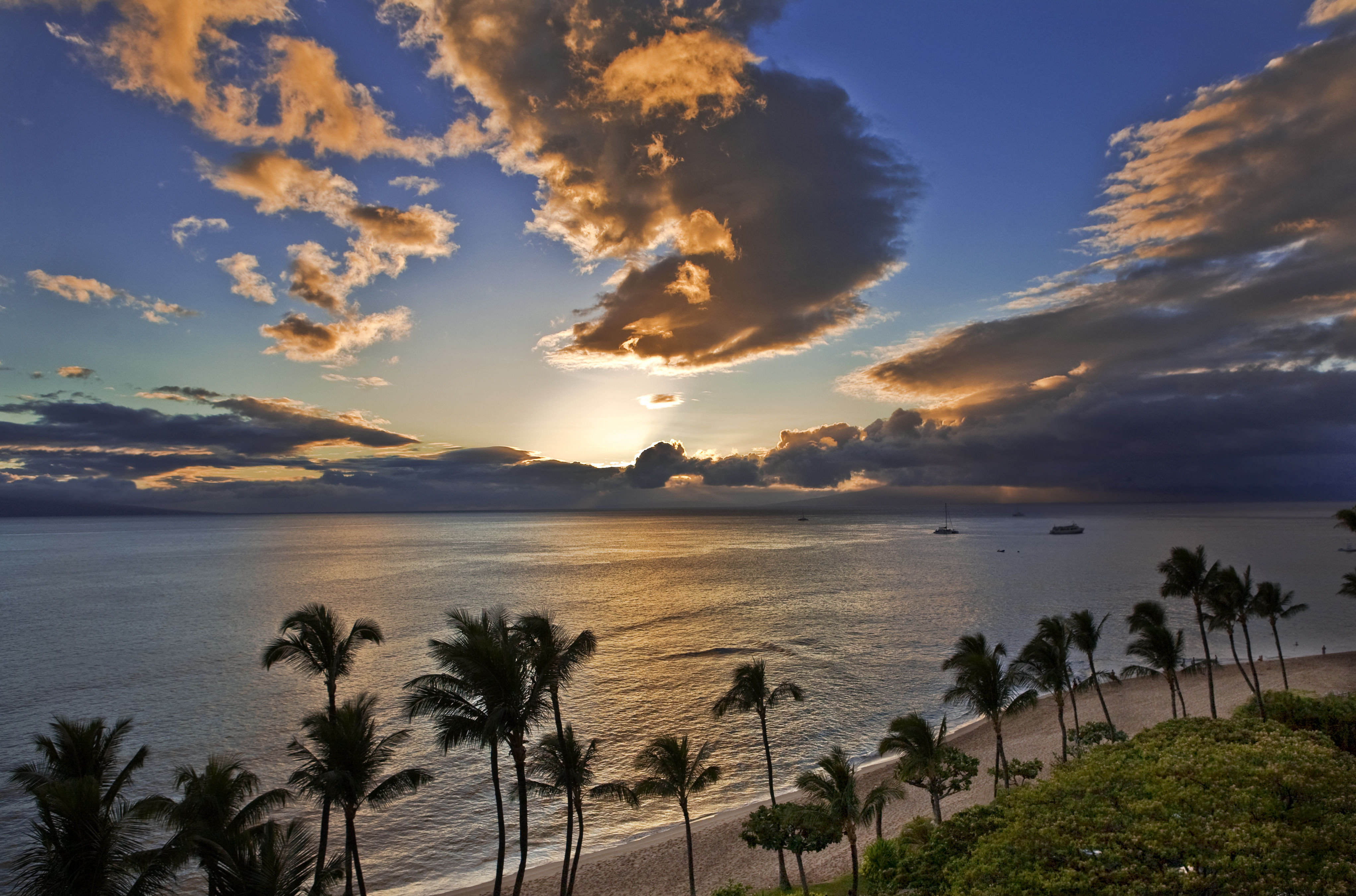 Sunset at Ka'anapali Beach