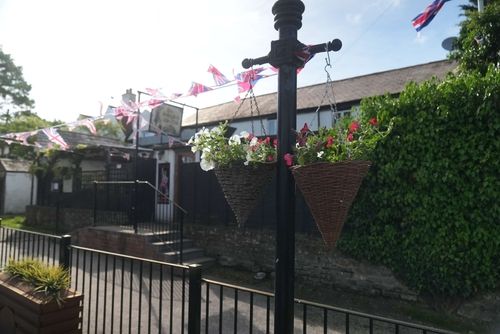 Smugglers Den Hullbridge Beer Garden