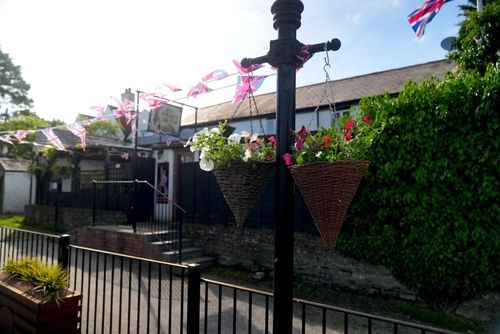 Live bands and great music Smugglers Den