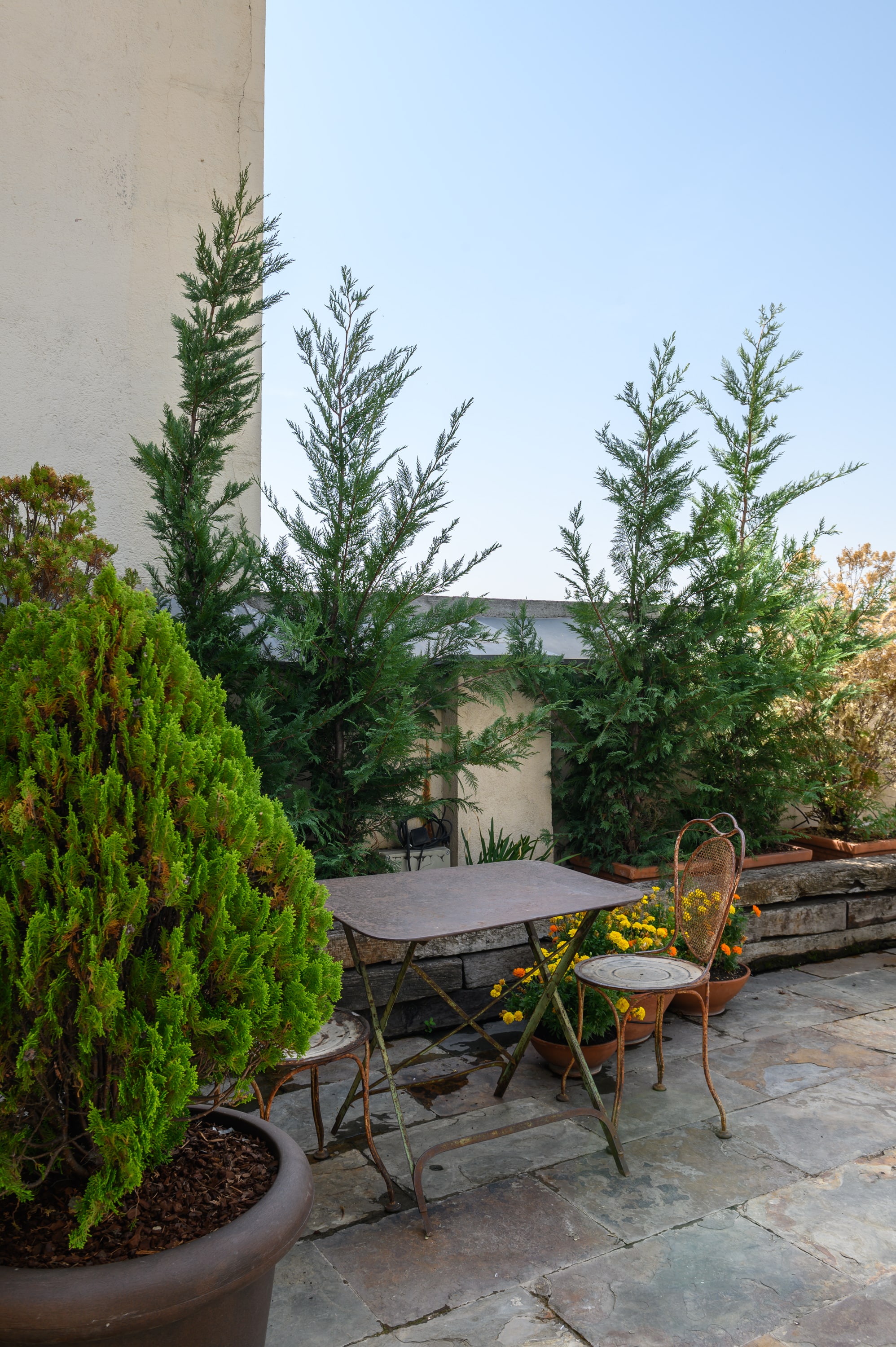 Find out more about this penthouse with terrace in central Madrid: