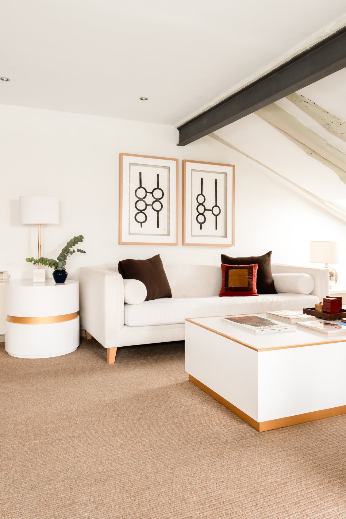 Two-bedroom apartment for rent, fully furnished in the neighborhood of Justicia