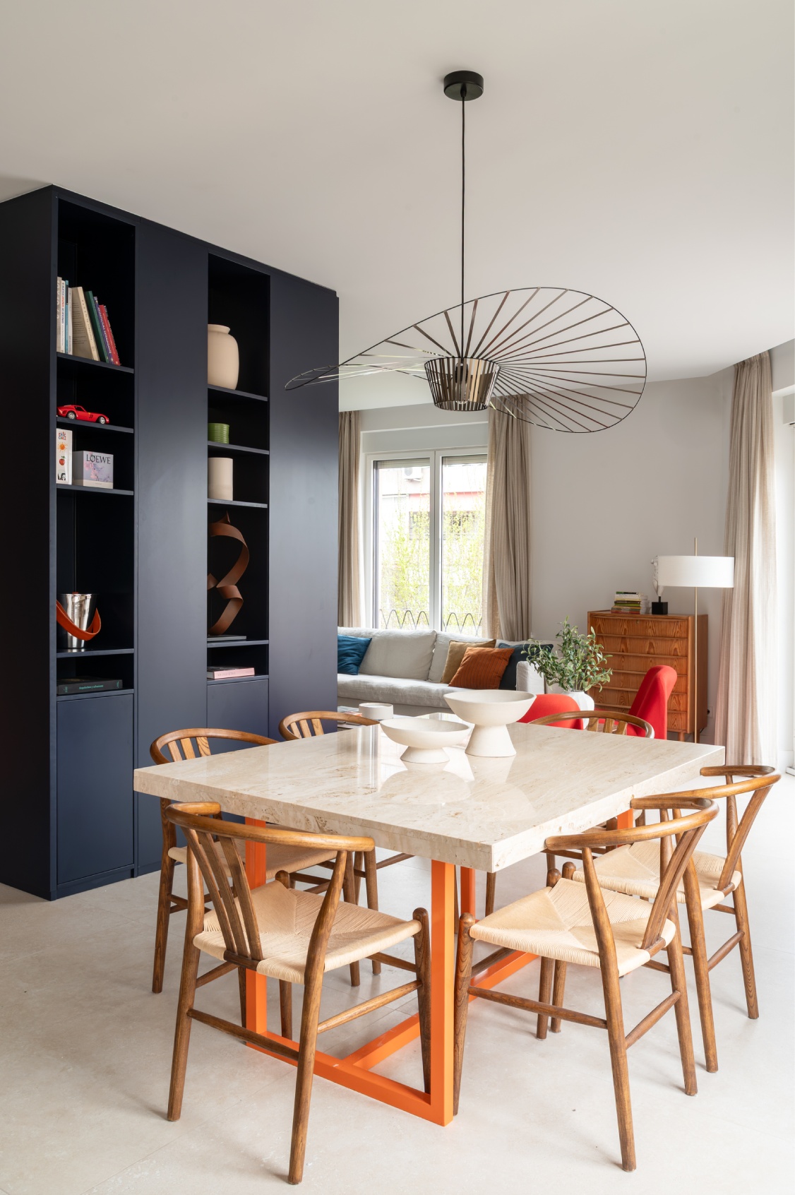 Alquiler de luminoso apartamento exterior, de 3 dormitorios, en la emblemática zona de Chamberí