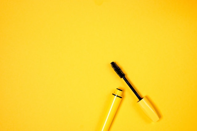 Removing Mascara Out of Your Carpet