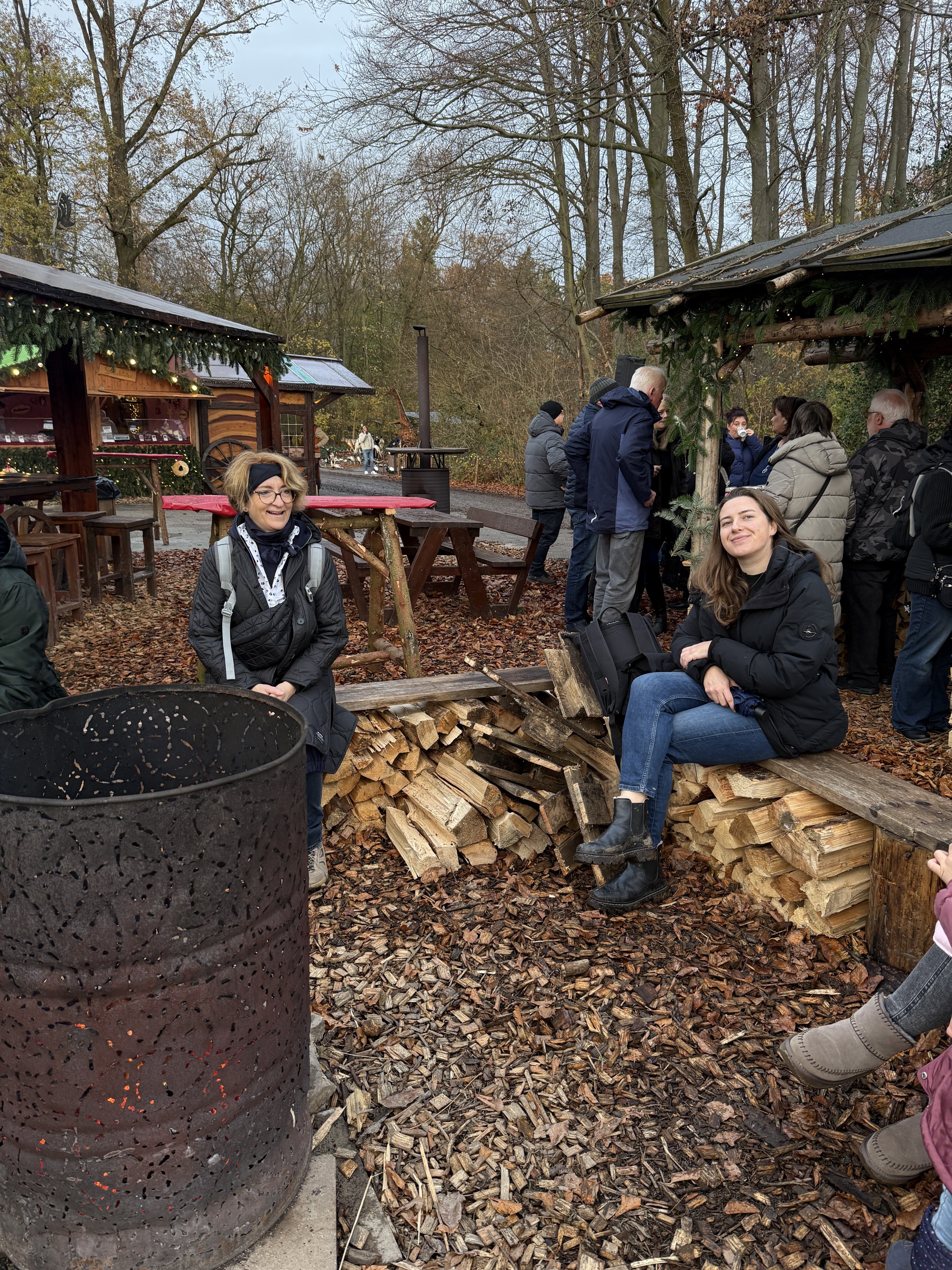 Unser Weihnachtsevent 2025: Wanderung durch den Langerweher Wald zum Weihnachtsmarkt auf Schloss Merode 