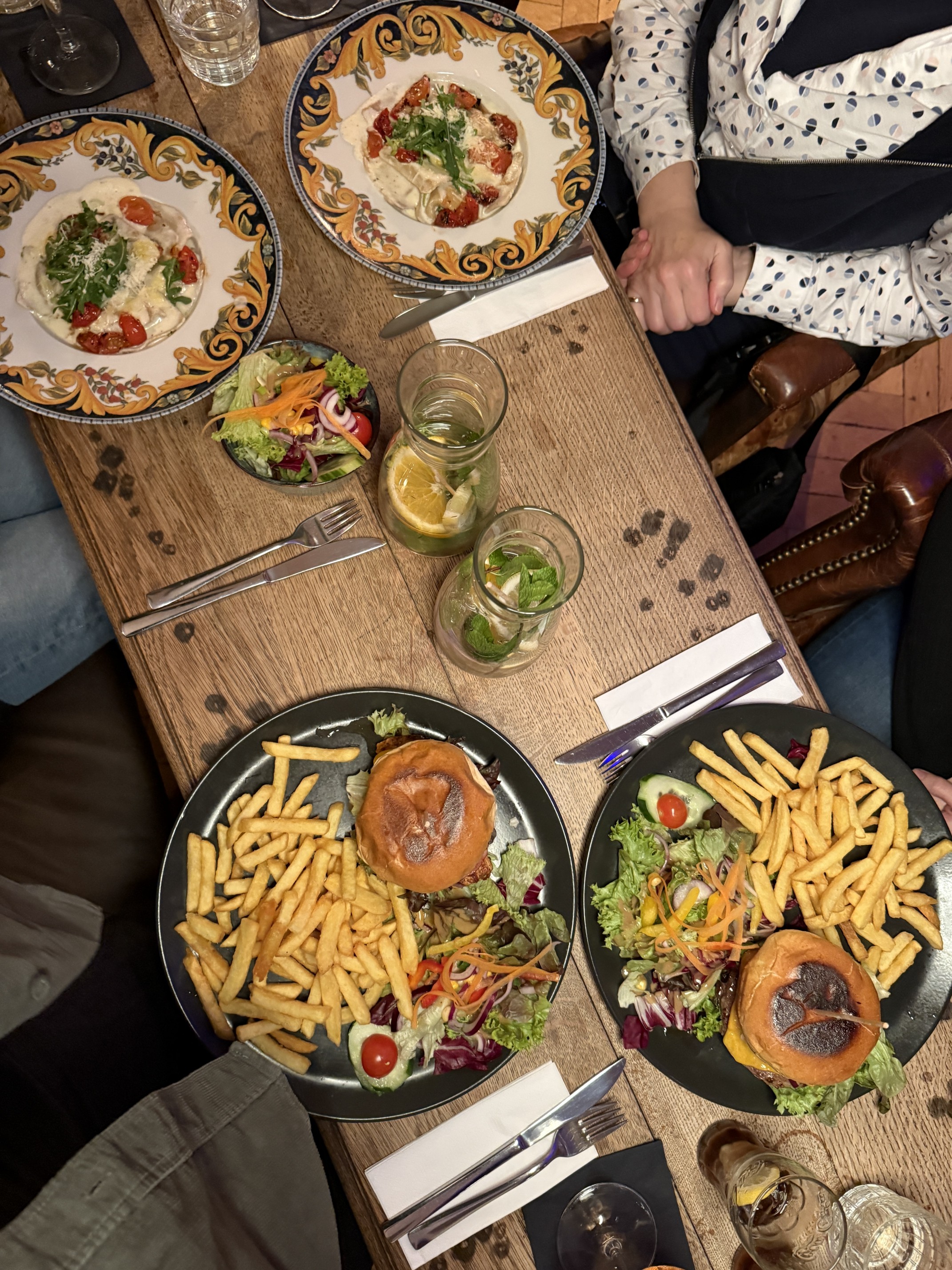 Unser Weihnachtsevent 2025: Wanderung durch den Langerweher Wald zum Weihnachtsmarkt auf Schloss Merode 