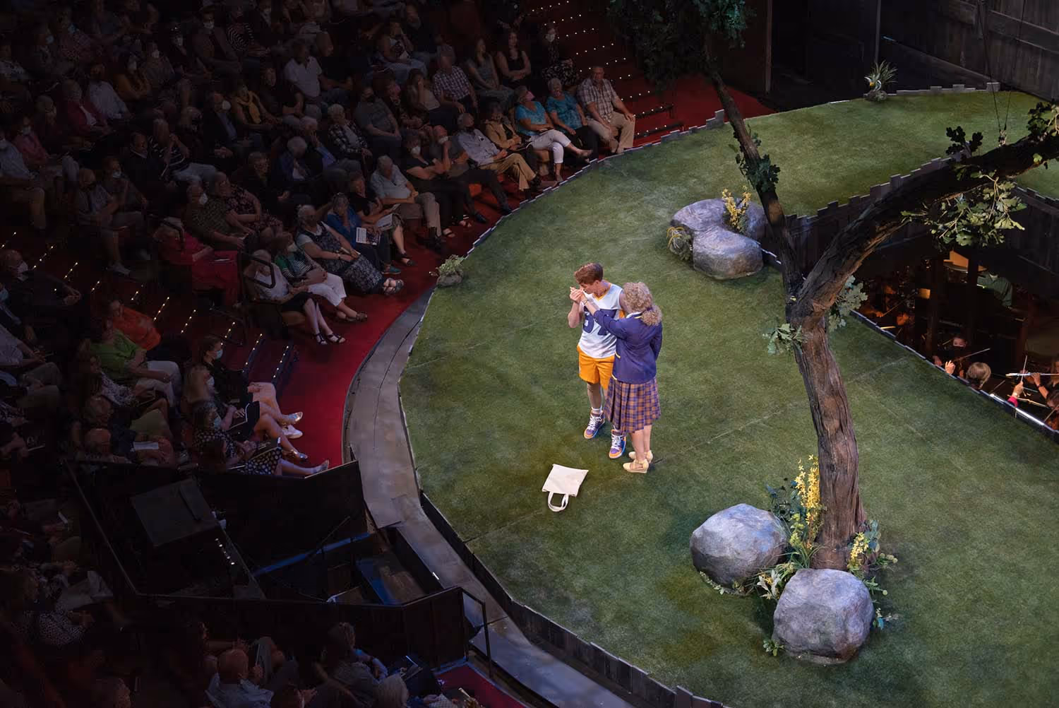 A Midsummer Night's Dream - photo: Jen Golay