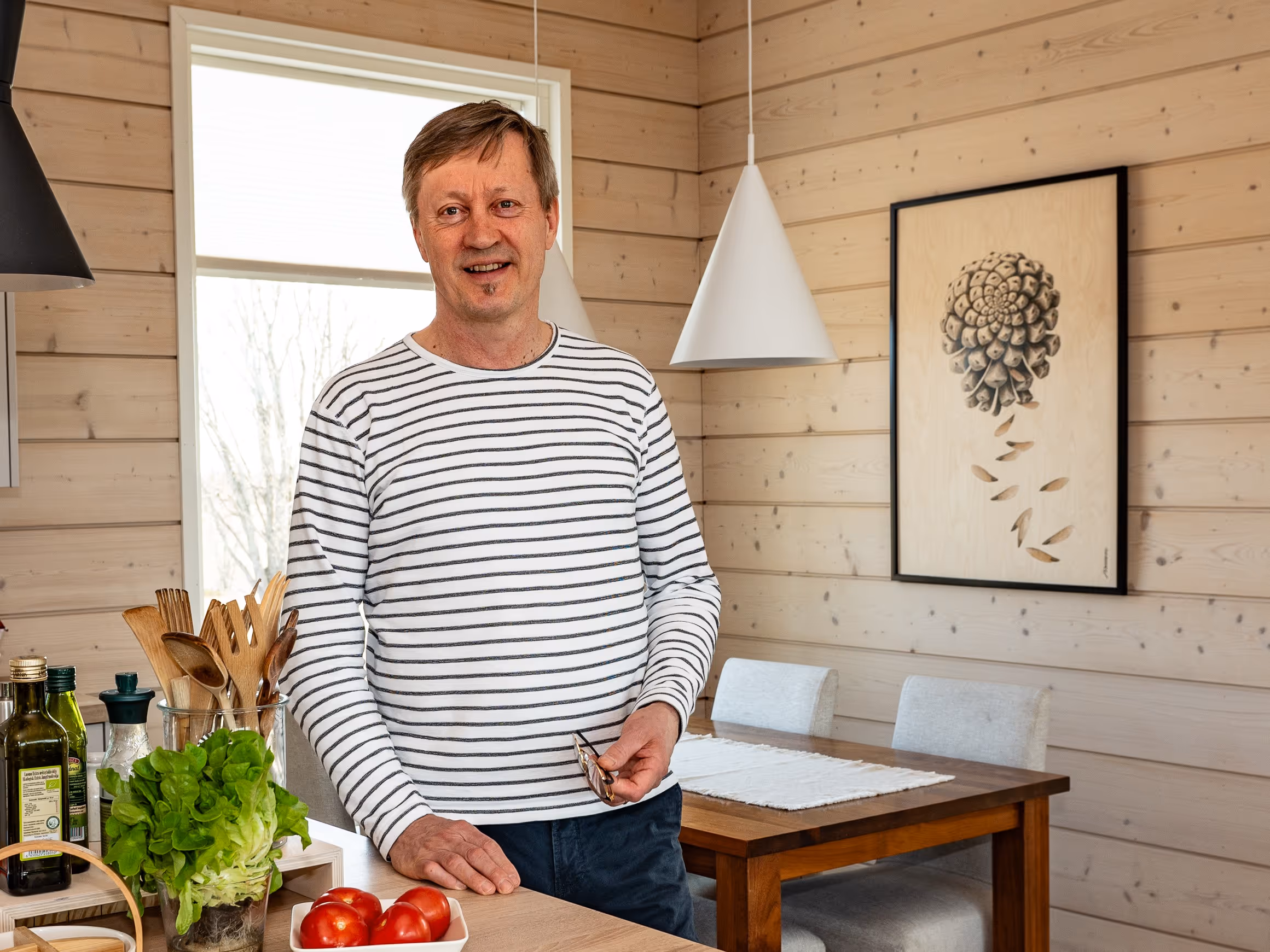 Hirsitaloteollisuuden Seppo Romppainen: Asuntopolitiikka ei vastaa asukkaiden toiveisiin pientaloasumisesta