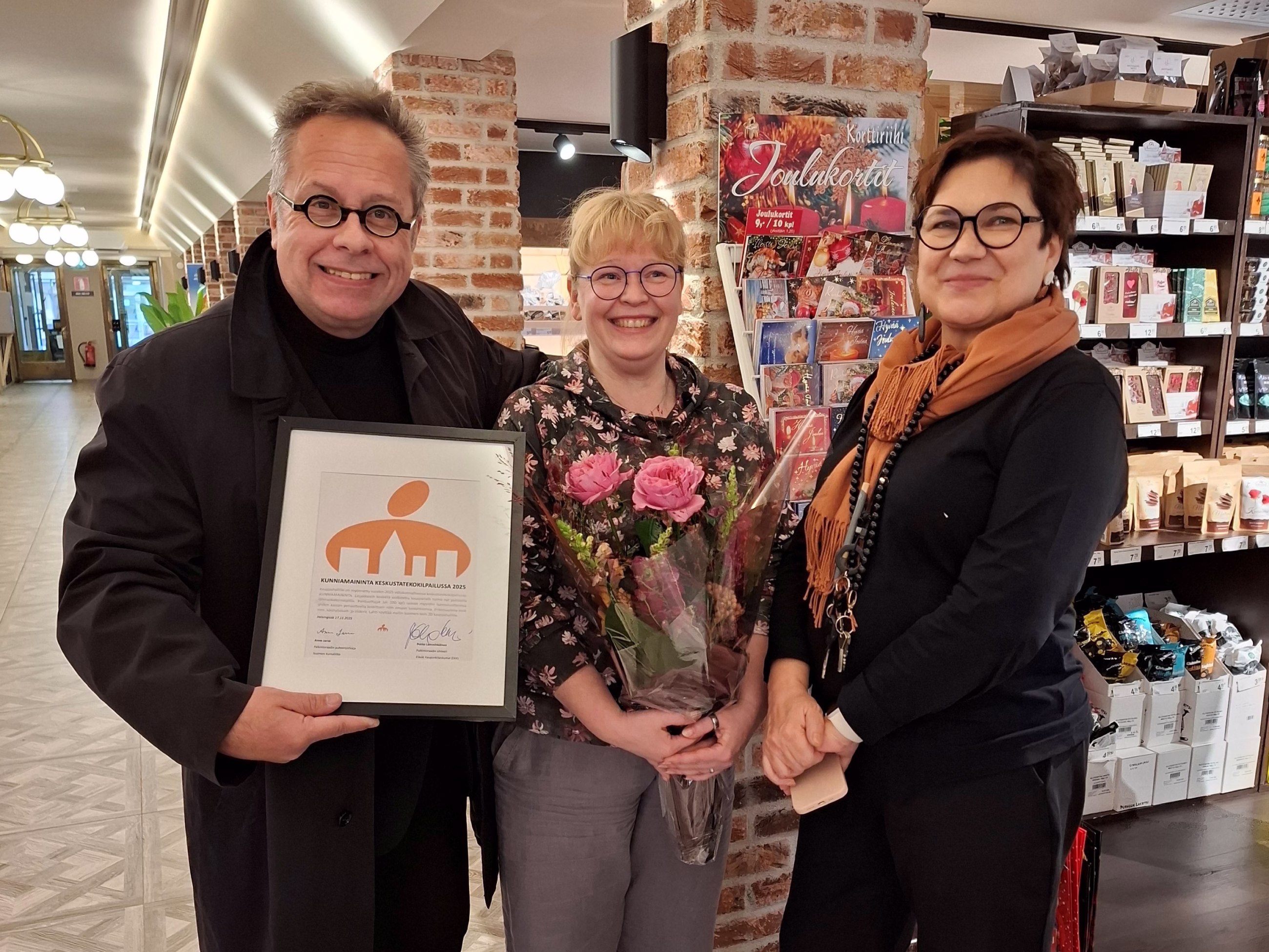 Lahden Kauppahalli sai kunniamainnan