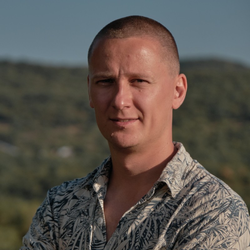 Vitaliy Papakov