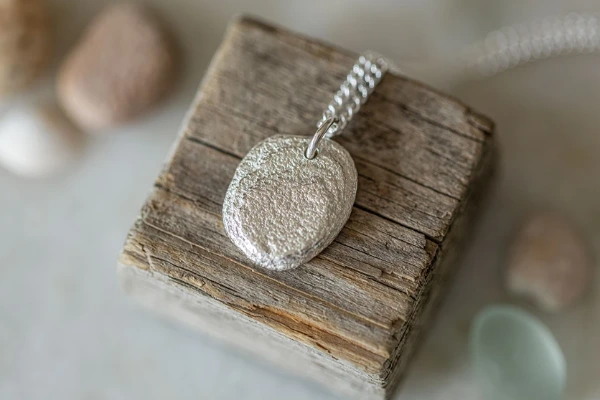 Norfolk Beach Pebble Necklace
