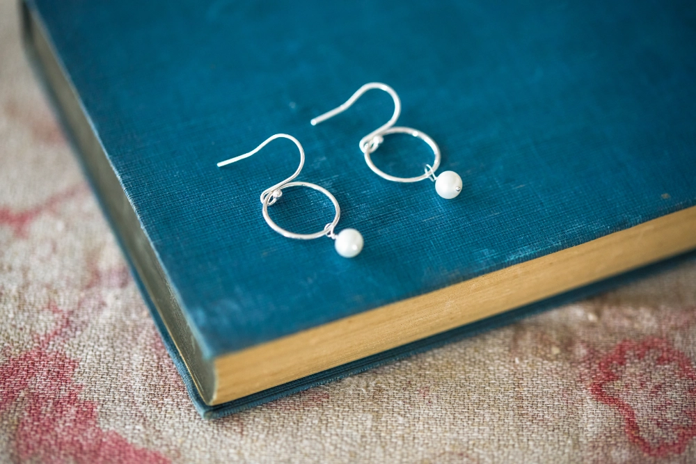 Silver Hoop Earrings with Freshwater Pearl – Simple, Soft & Timeless