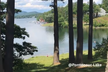 Pontoosuc Lake