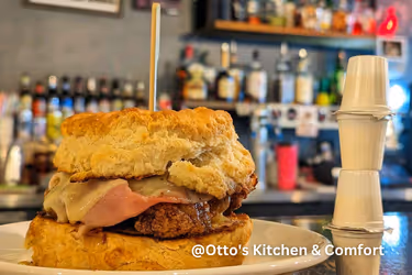 Otto’s Kitchen & Comfort