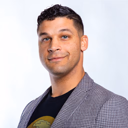 Dominick Blue