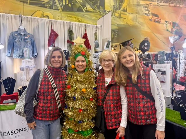 Christmas Retail show with three generations of Seasons Jewelry shoppers