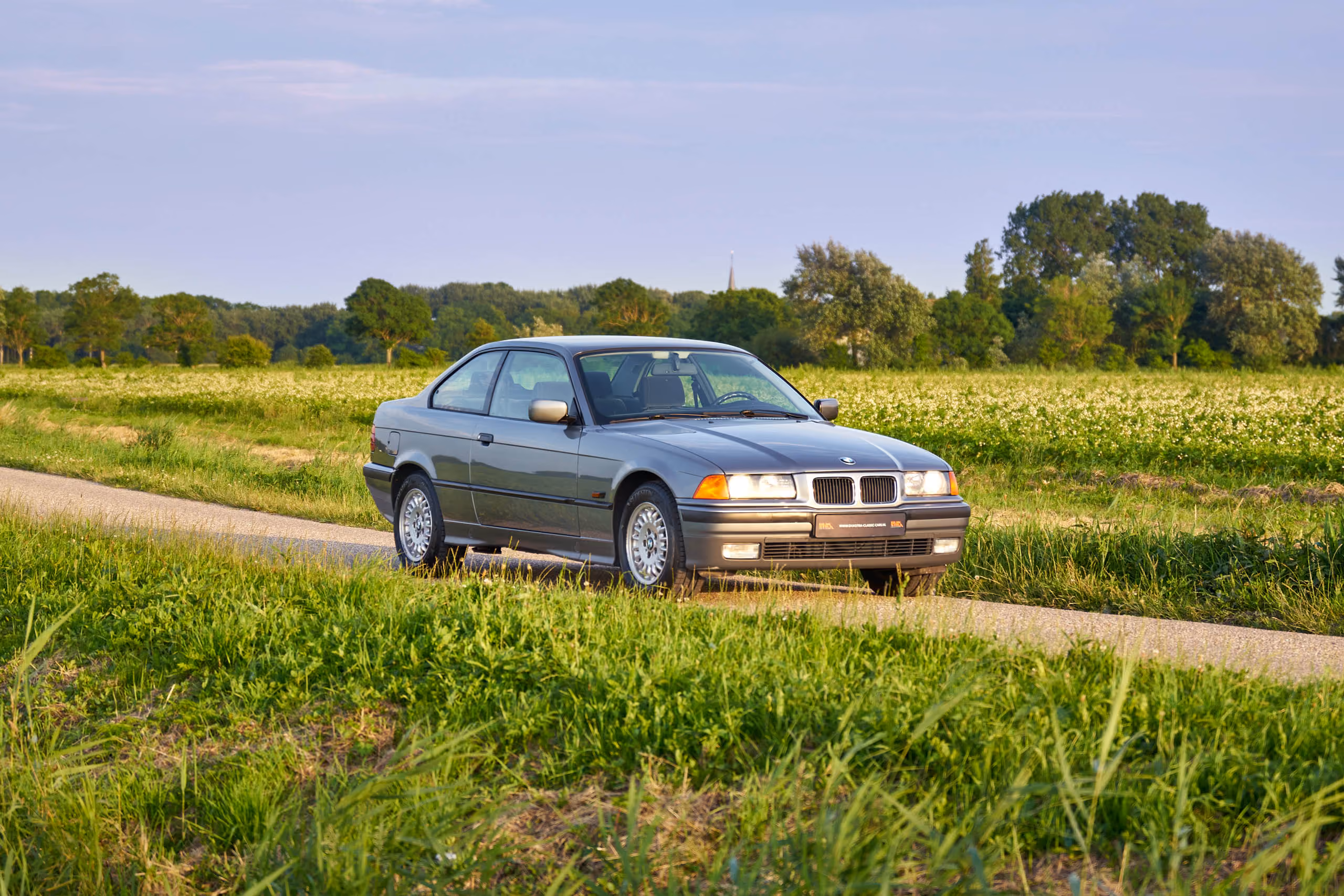 BMW E36 320i Coupe