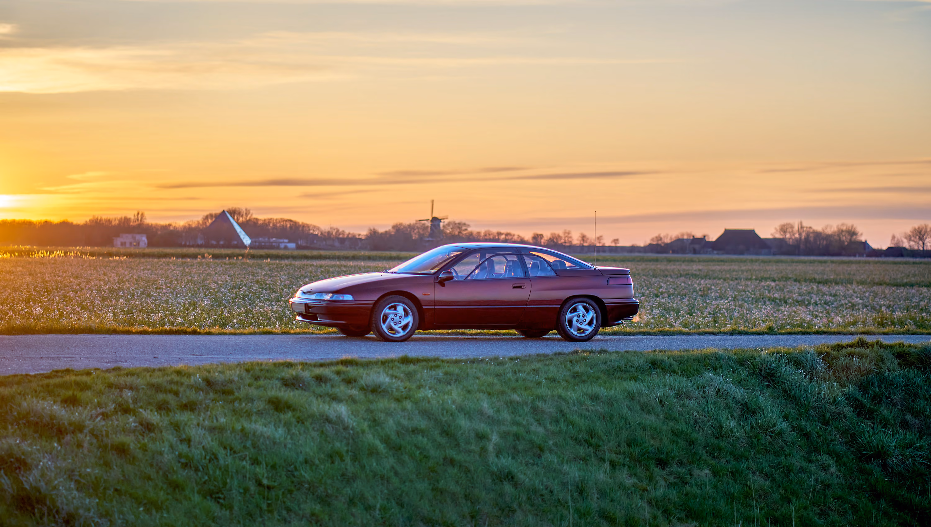  Subaru SVX 3.3 V6 AWD