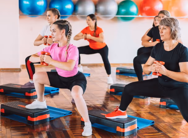 a group of fitness freaks performing Concurrent Training