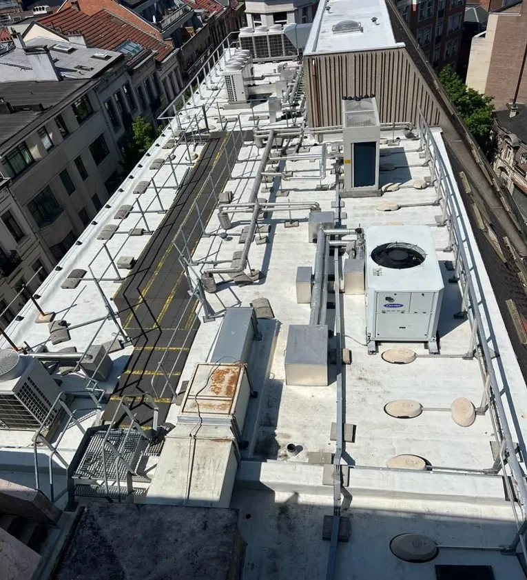 Renovatie industrieel dak