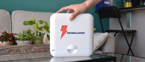 Les différents types de défibrillateurs disponibles pour les particuliers et les entreprises