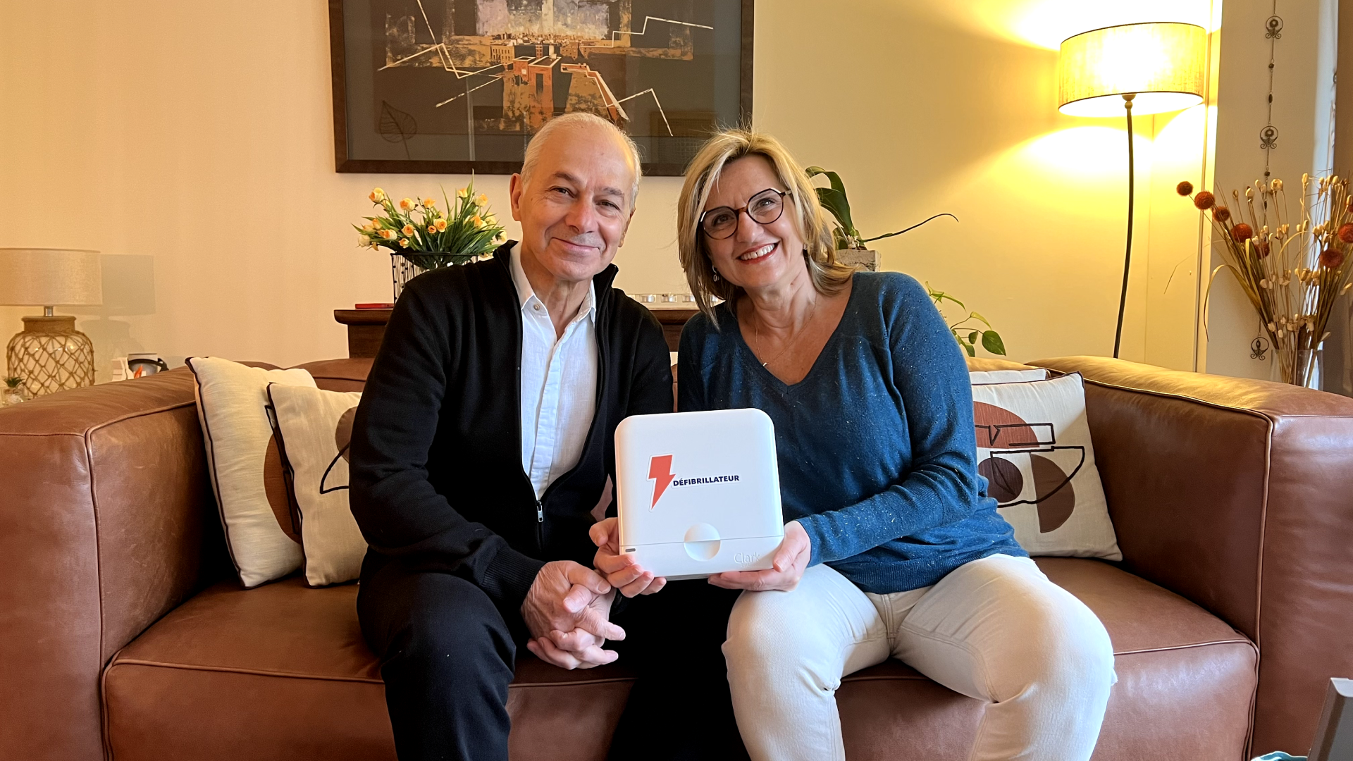 Jacques et sa femme ont un défibrillateur à la maison