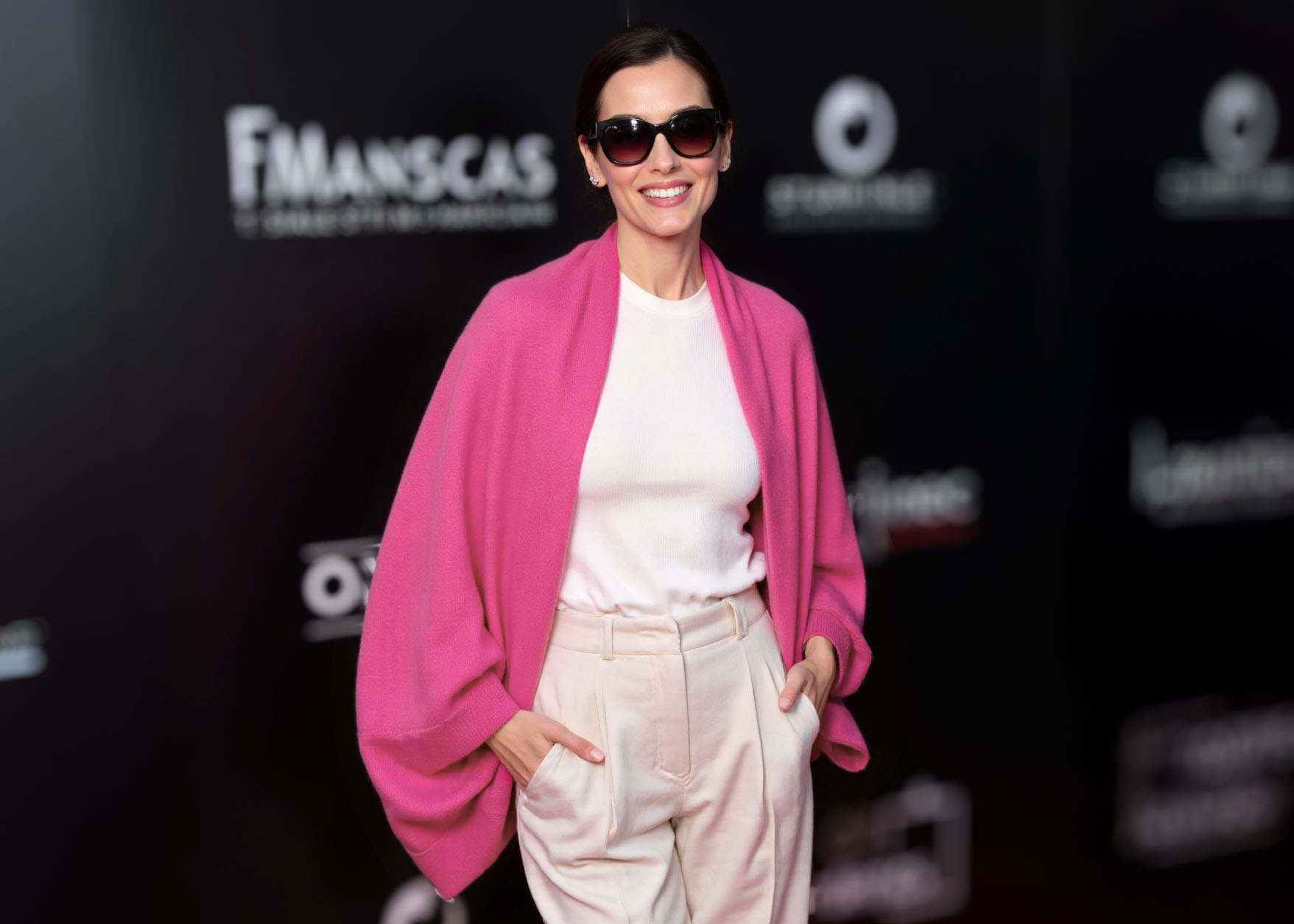 Ovcio Wearable Cashmere Wrap