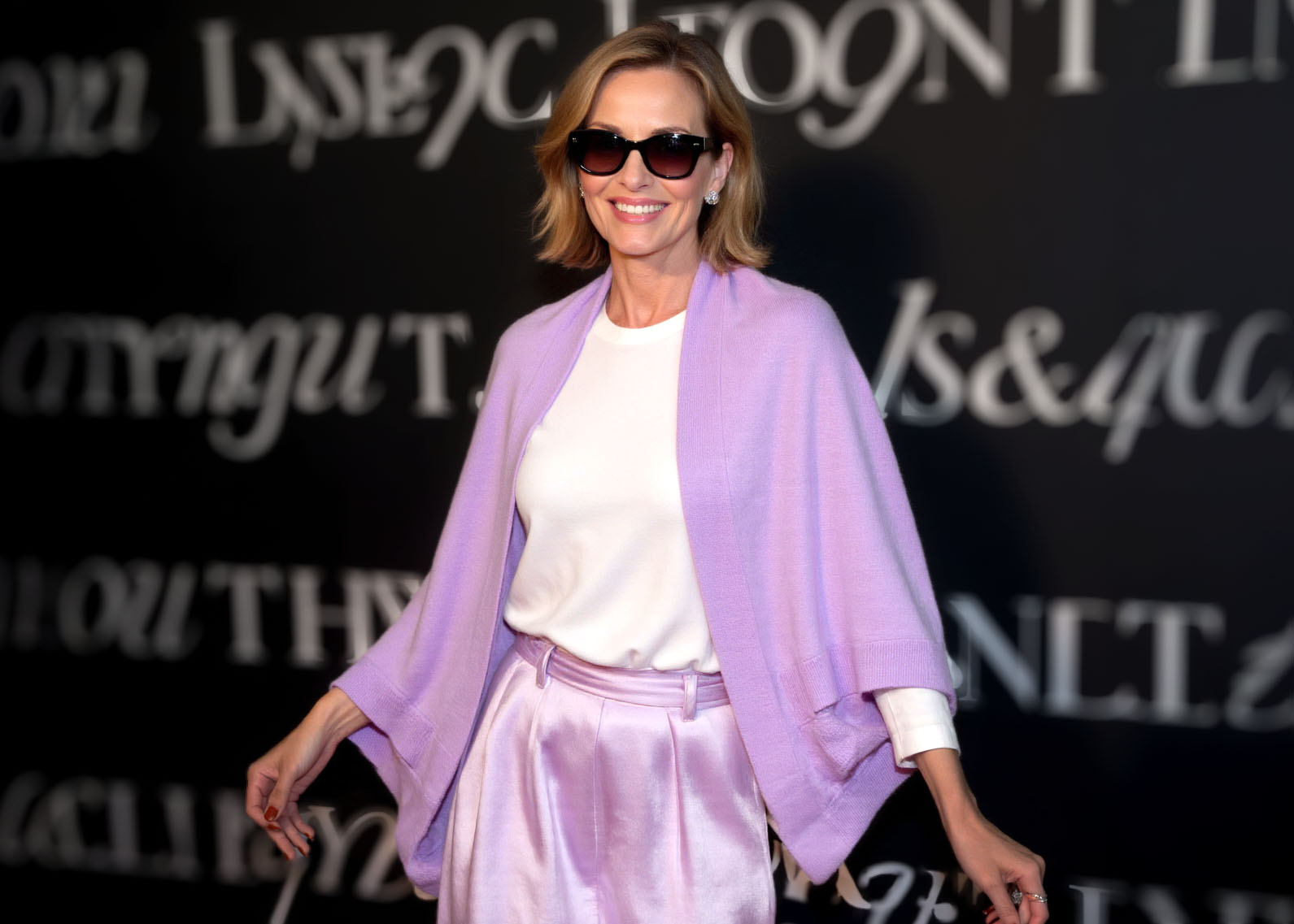 Ovcio Wearable Cashmere Wrap