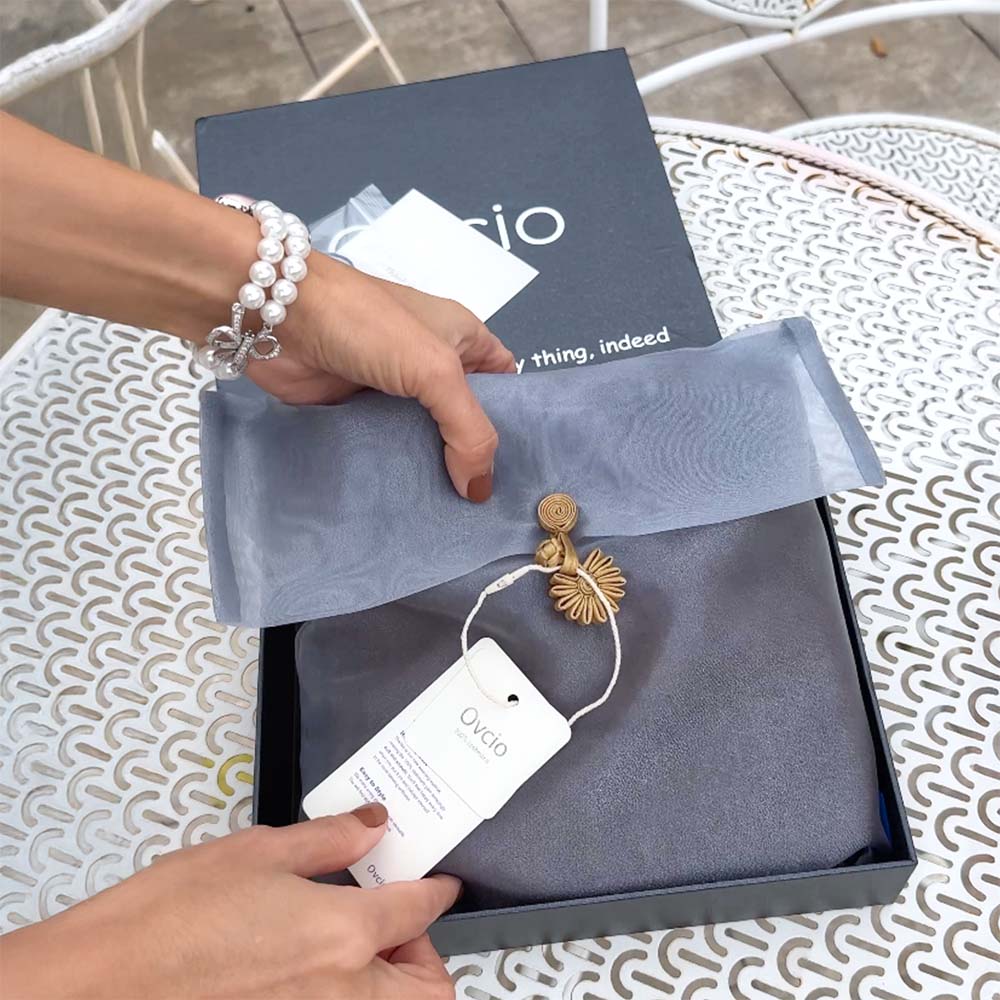 Ovcio Featherlight Scarf