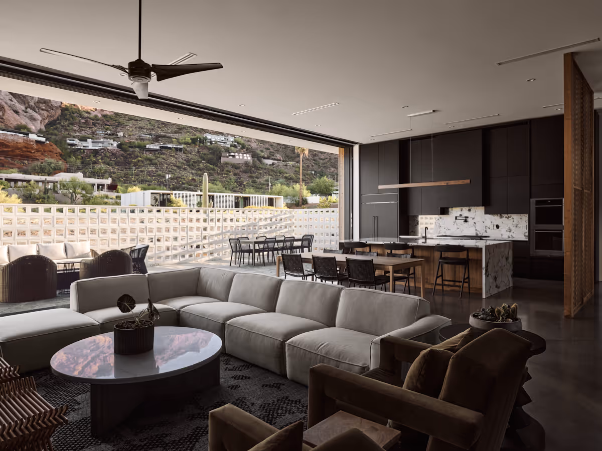 great room facing iconic midcentury home white gates by al beadle by The Ranch Mine