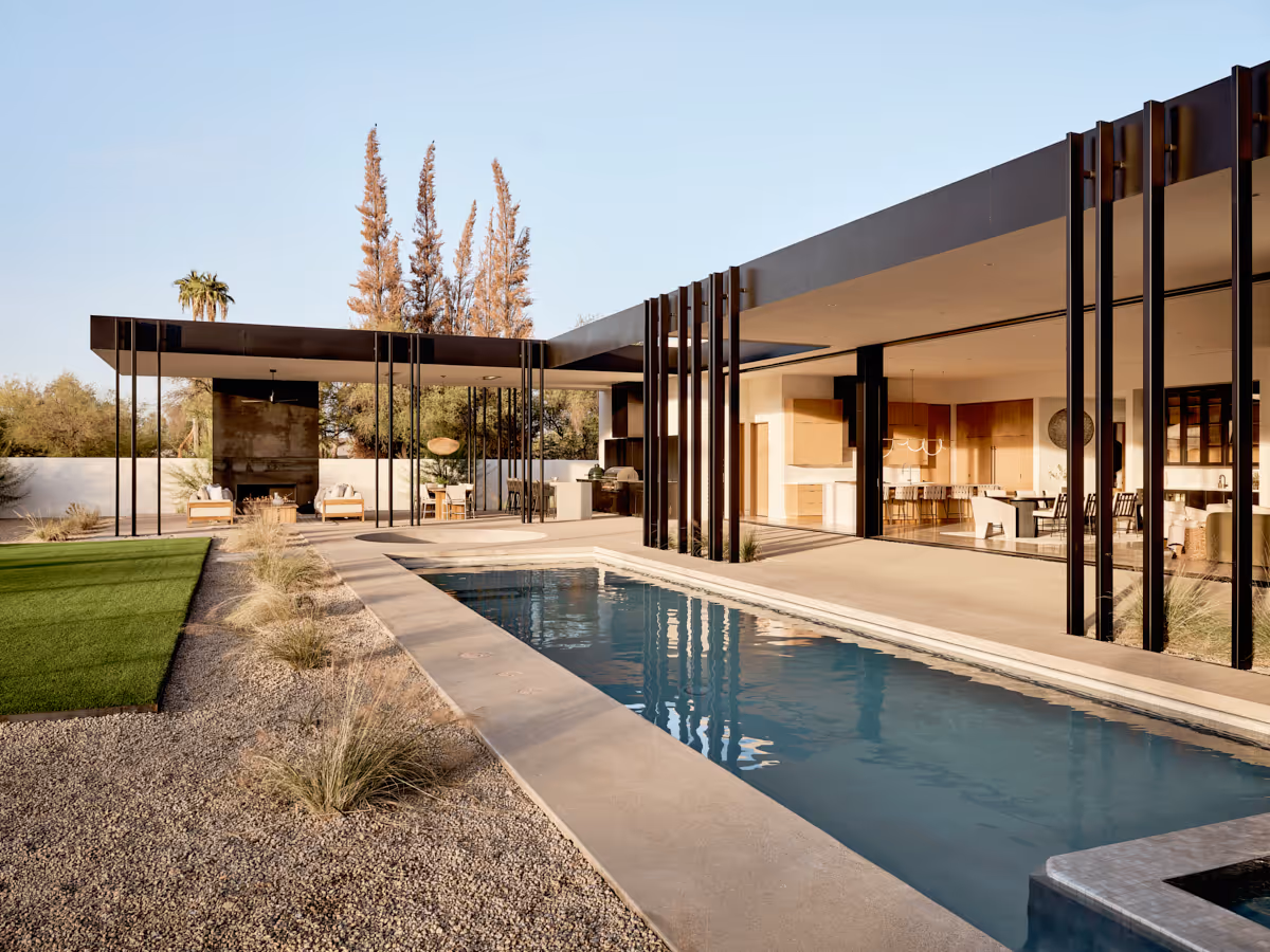 modern desert house pool and backyard