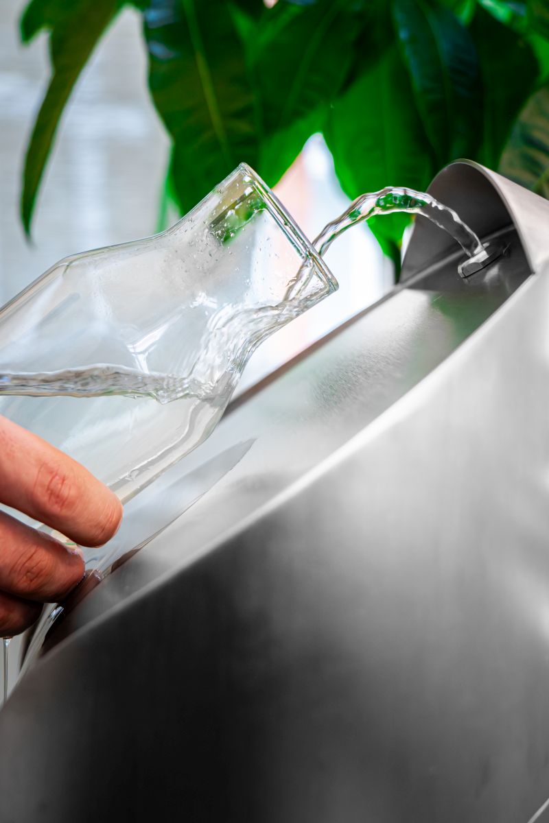 Trinkbrunnen mit Flaschenfüller