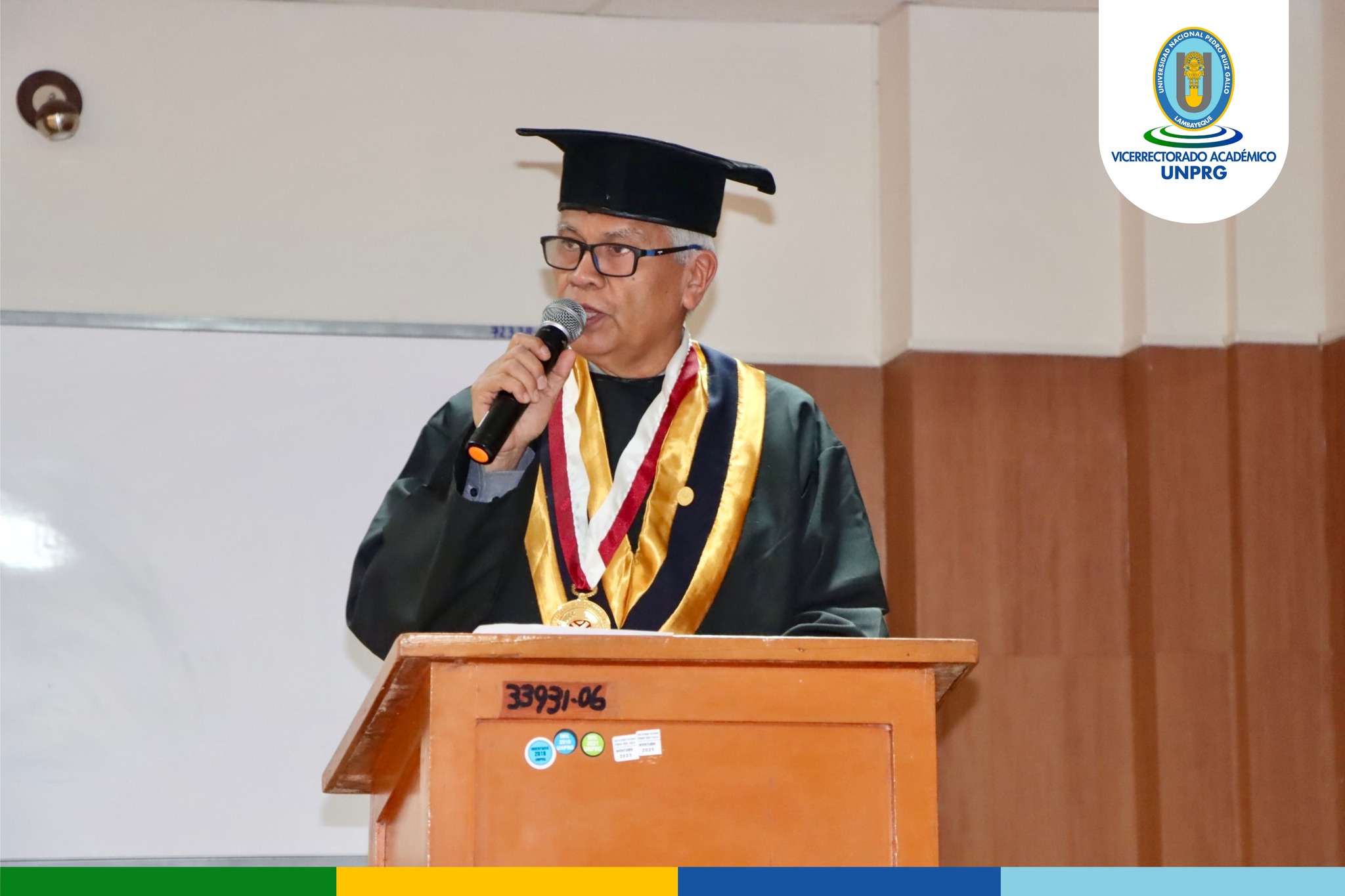 Dr. Aldo Panfichi distinguido como Doctor Honoris Causa por la UNPRG