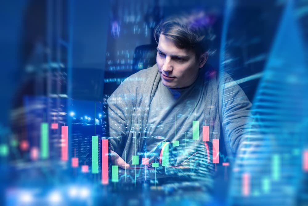 Analyst Ratings API: Buy, Sell & Hold Ratings Data