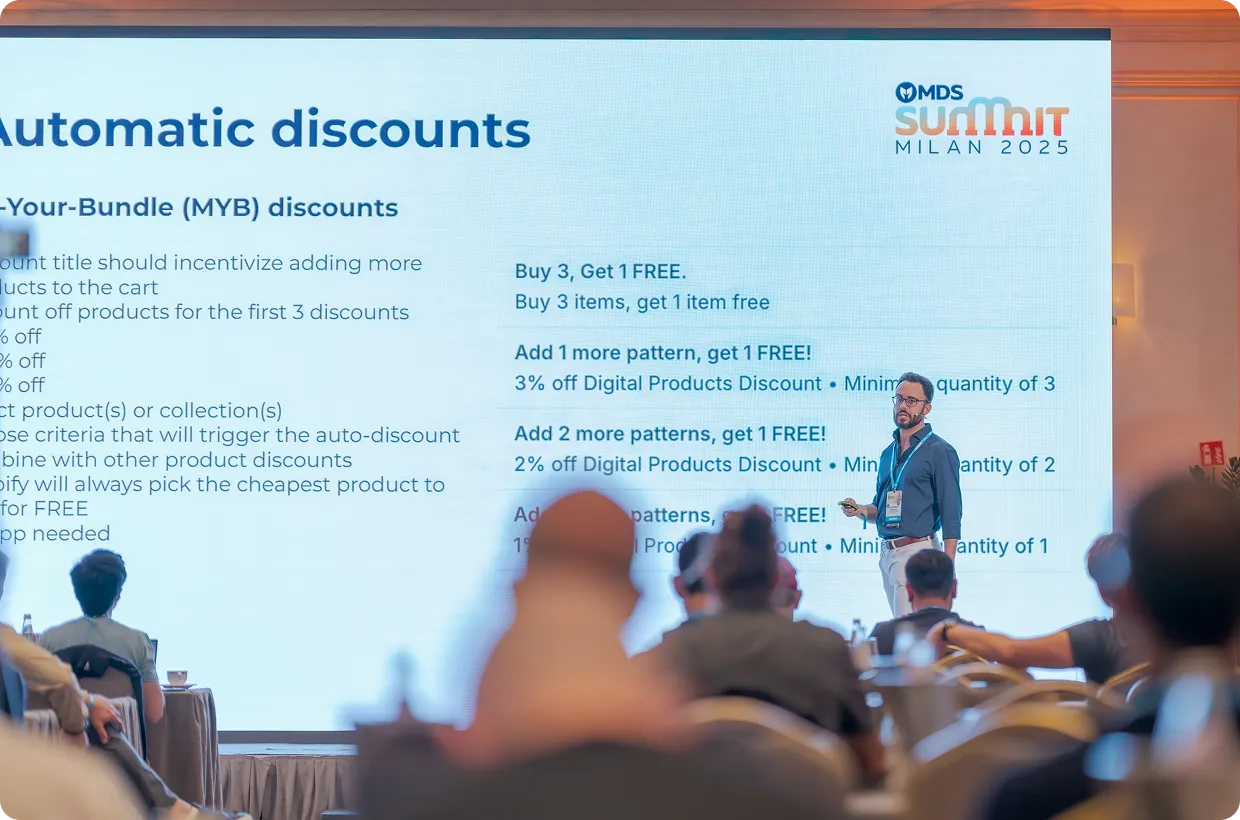 Speaker presenting an automatic discounts strategy session at MDS Summit