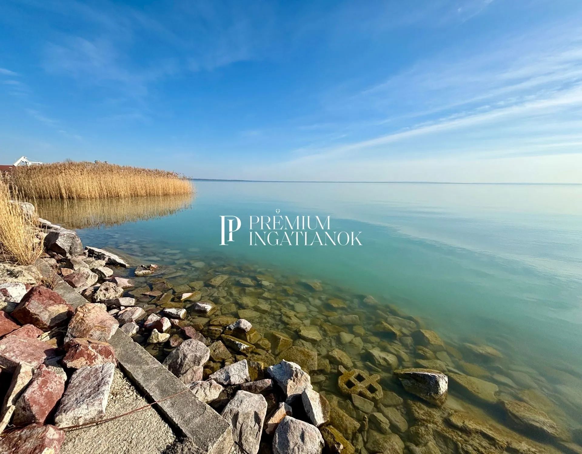Balatonkenese - 2,15 hektáros közvetlen Balaton-parti telek eladó