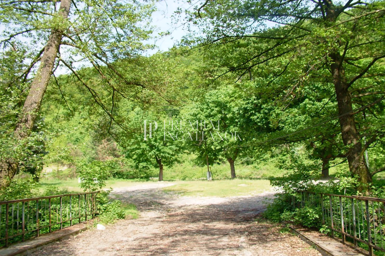 2621 Verőce - Dunakanyar kapujában