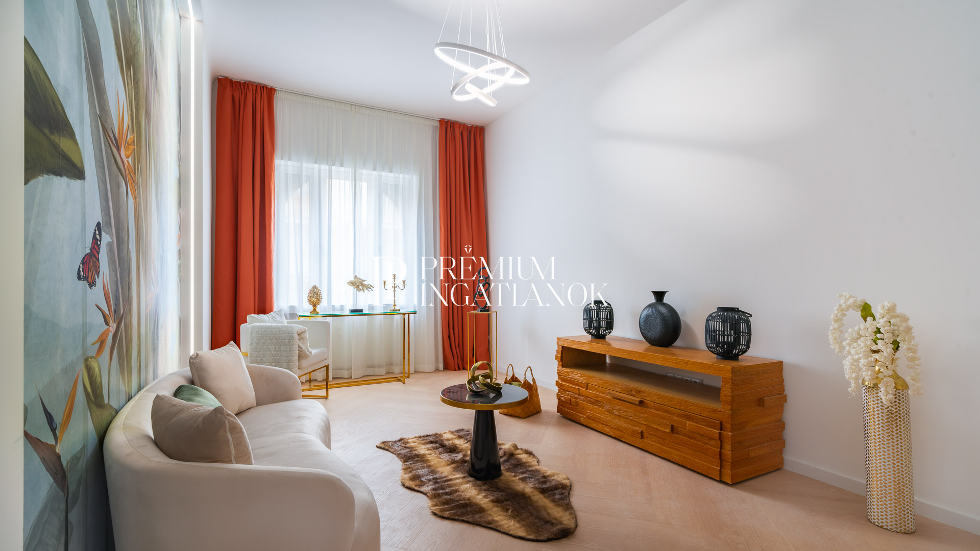 2 lakás a Vígszínház szomszédságában