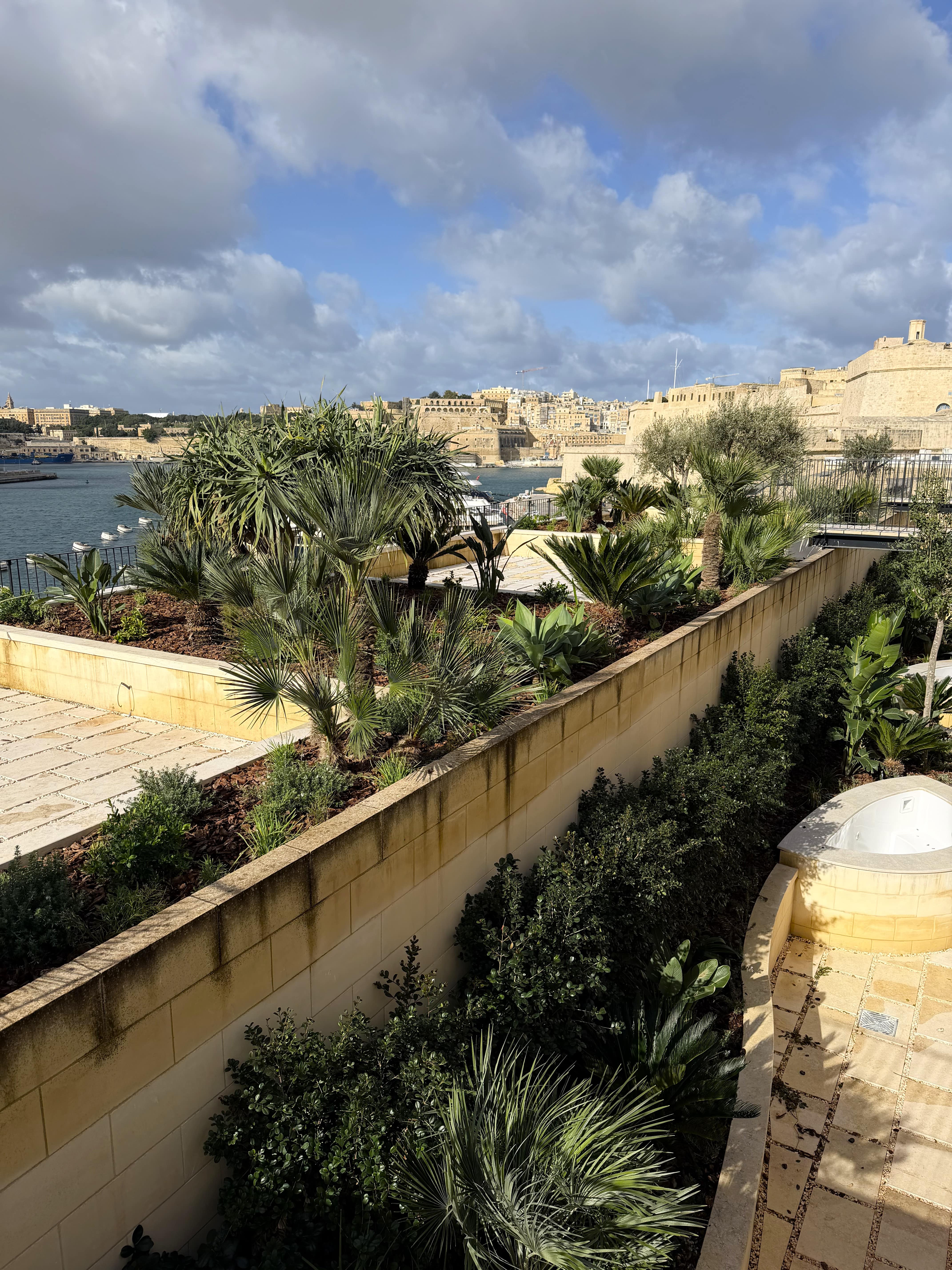 Boutique Hotel: Mediterranean Experience