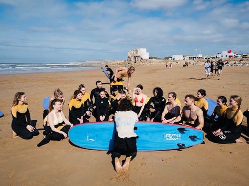 3 Tips to Prepare for Your First Surfing Lesson