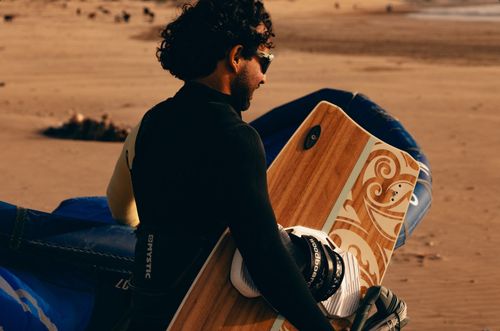 Kitesurfing in Essaouira: Wind Season, Best Spots & Learning Progression Explained