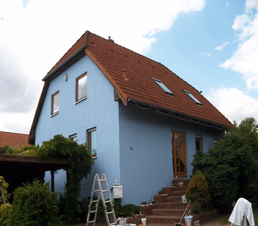 Fassadenarbeiten Detail vom Maler in Berlin