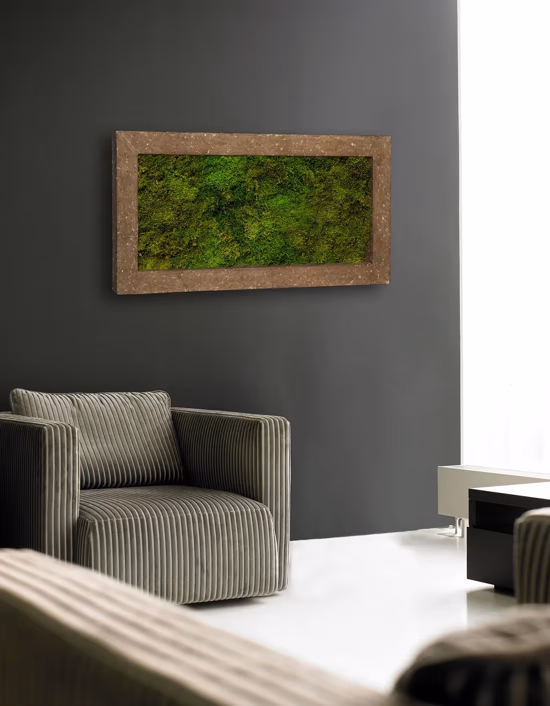 Moss Frame example of use 08