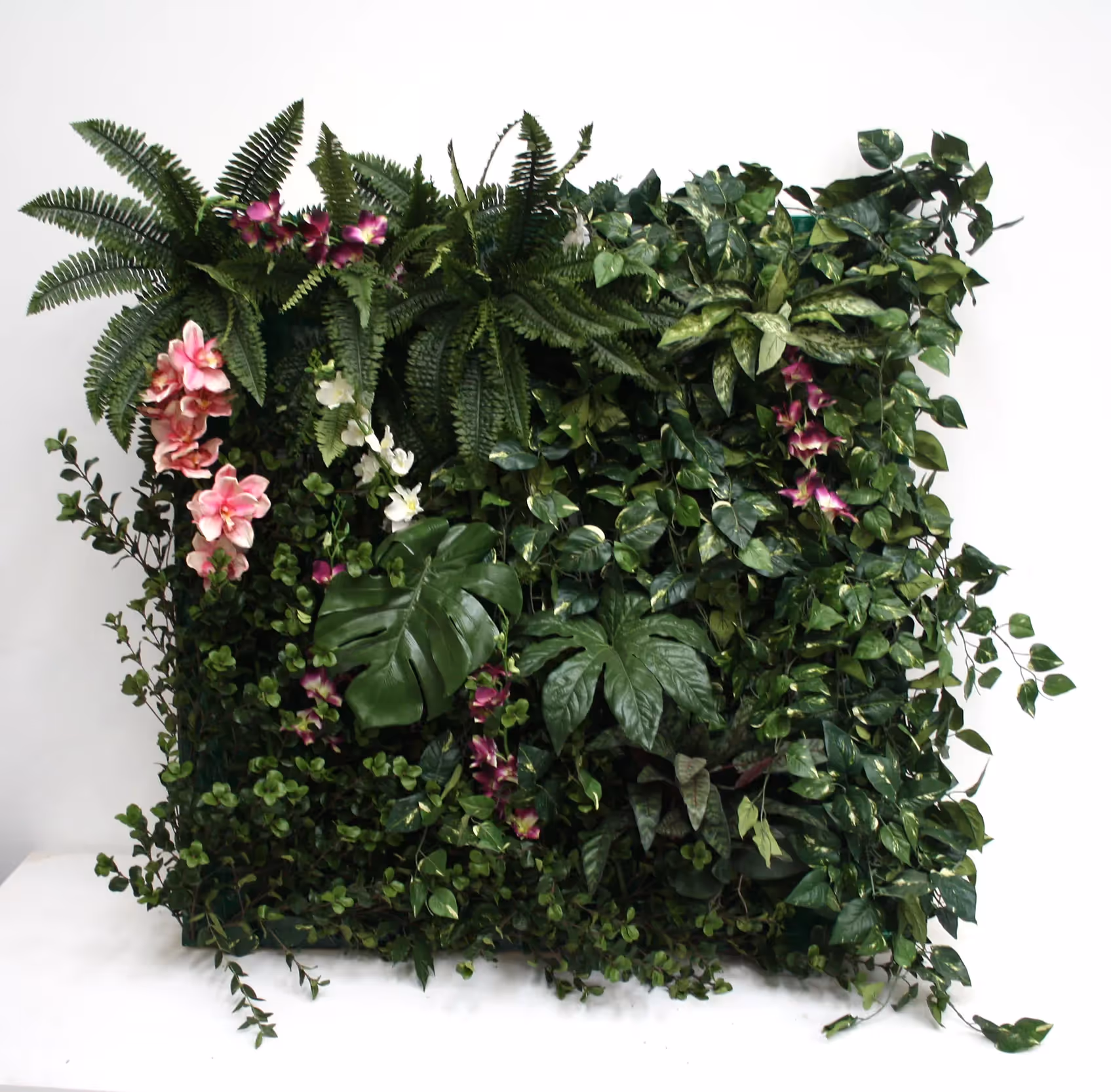 Creative Idea with Artificial Mixed Foliage Green Wall Panels display 05