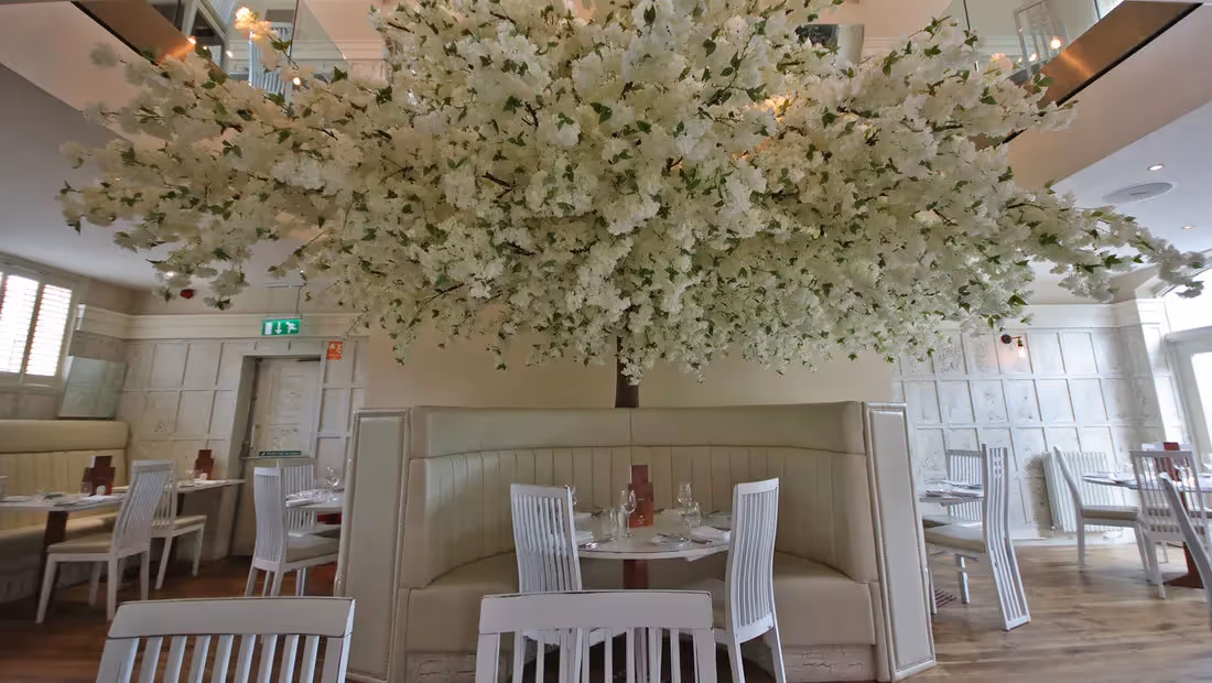 Creative use of Large Artificial Blossom Trees 007