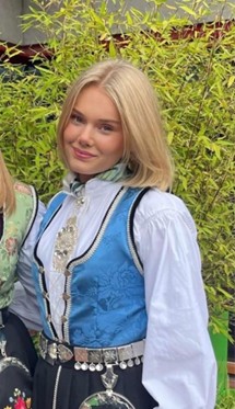 Thea Olene Mannes Idland