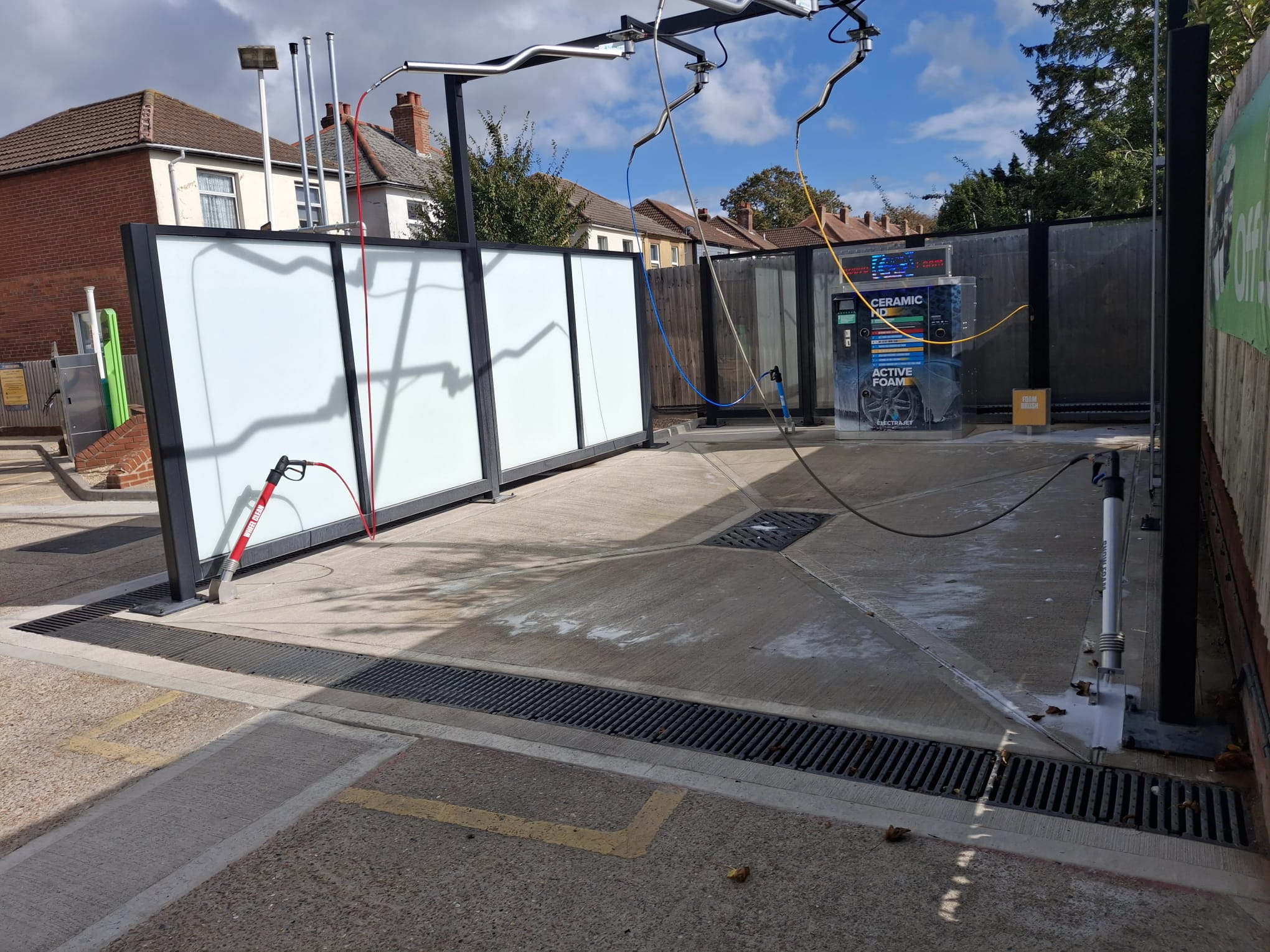 Electrajet premium jetwash and boom hose system installed for Highway Stops by Eurotank