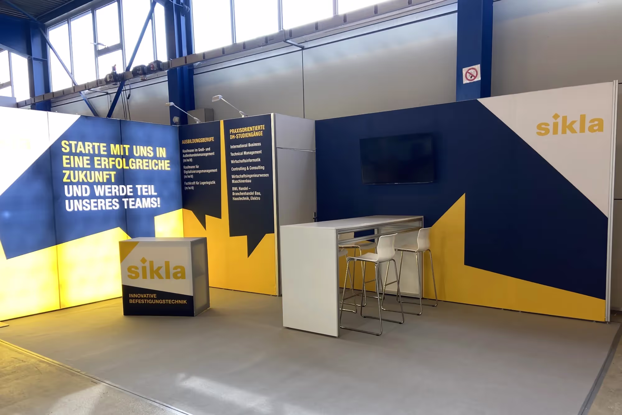 SIKLA exhibition stand at Jobs for Future 2023 in Villingen-Schwenningen, view 2