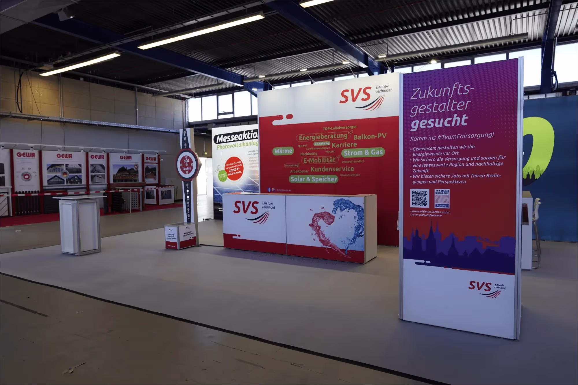 Stadtwerke Villingen-Schwenningen exhibition stand at Südwest Messe 2023 in Villingen-Schwenningen, view 2