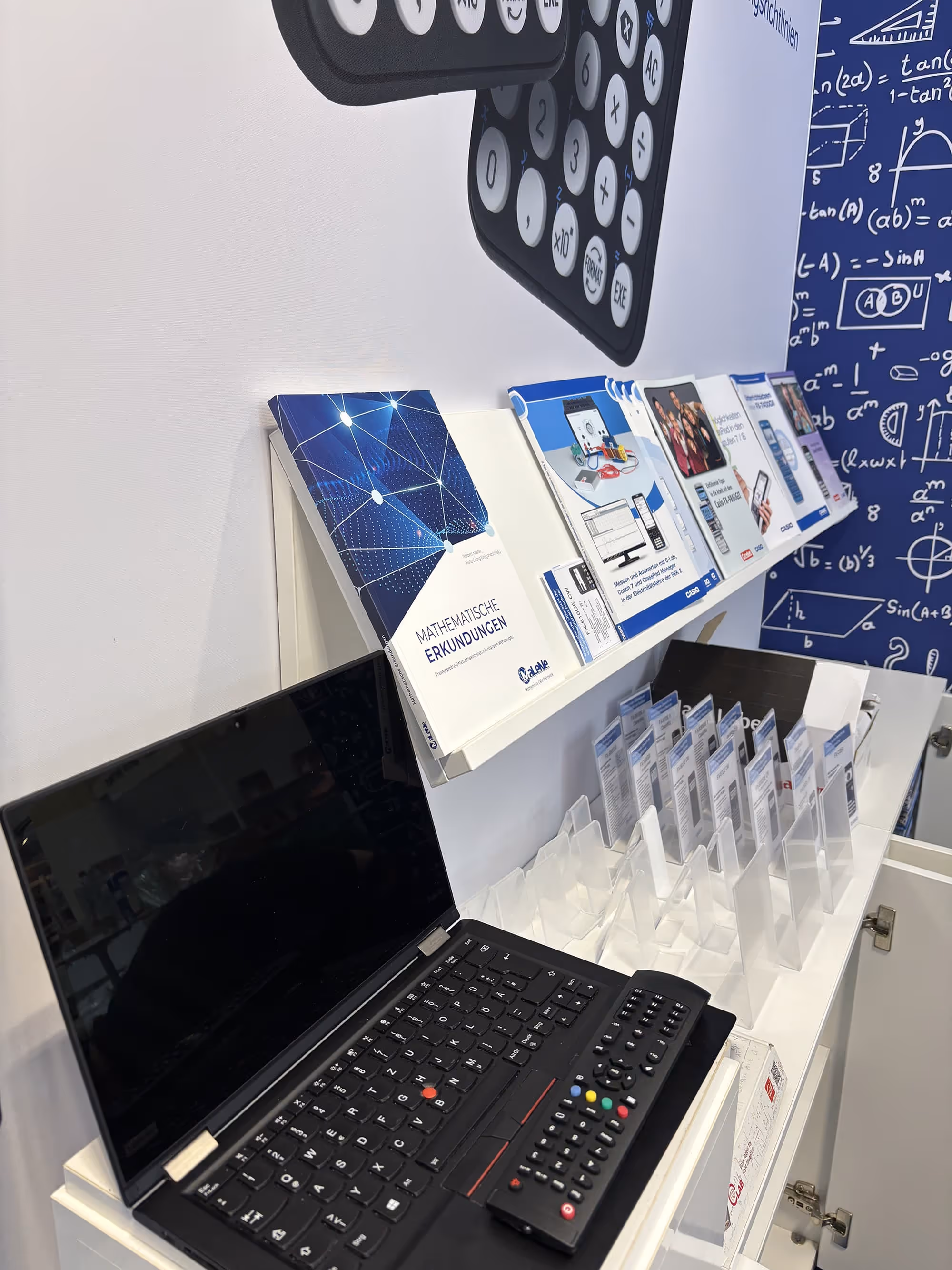 Messestand von CASIO auf der didacta 2024 in Stuttgart, Ansicht 2